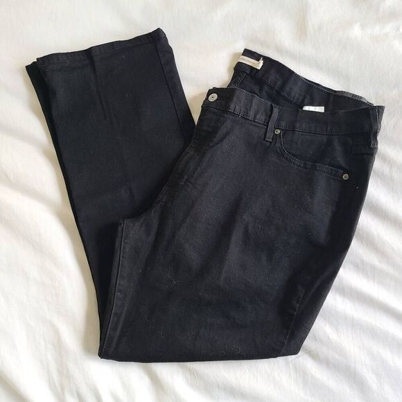 Levi's Straight Jeans Womens 24W Black Classic 5-Pockets Cotton Blend Outdoor - Picture 1 of 5
